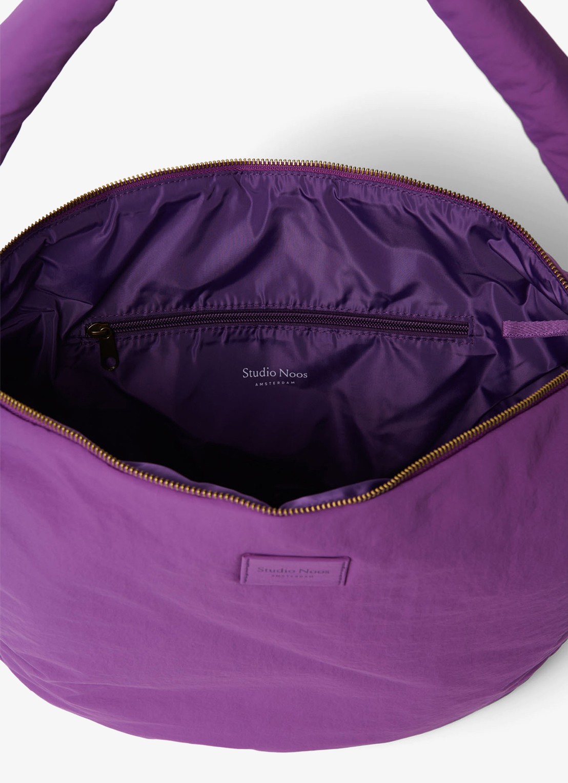 Studio Noos Textured Puffy gewatteerde crossbodytas  - detail 7 paars