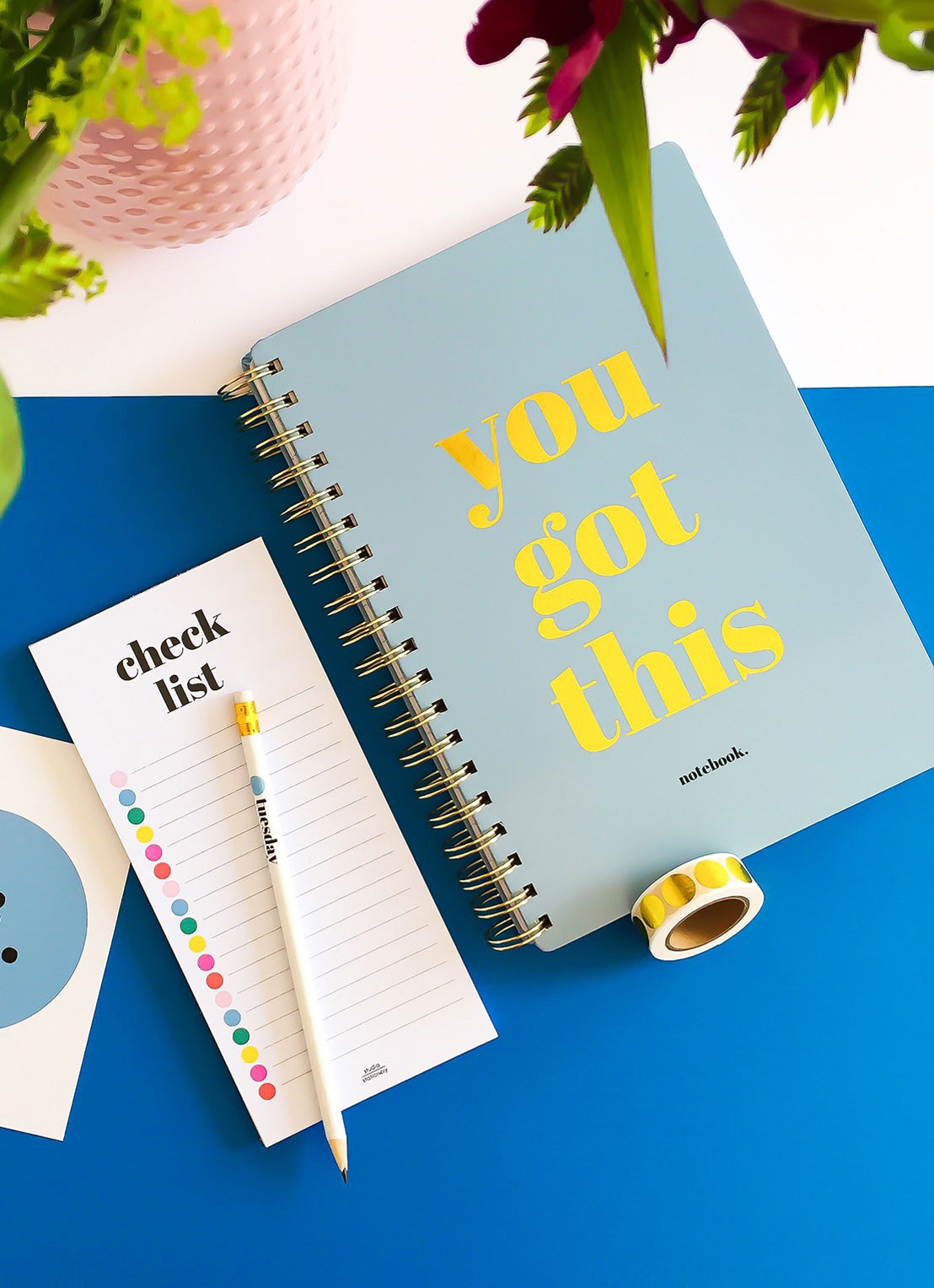 Studio Stationery You Got This notitieboek  25 x 19 cm - voorkant 2 blauw