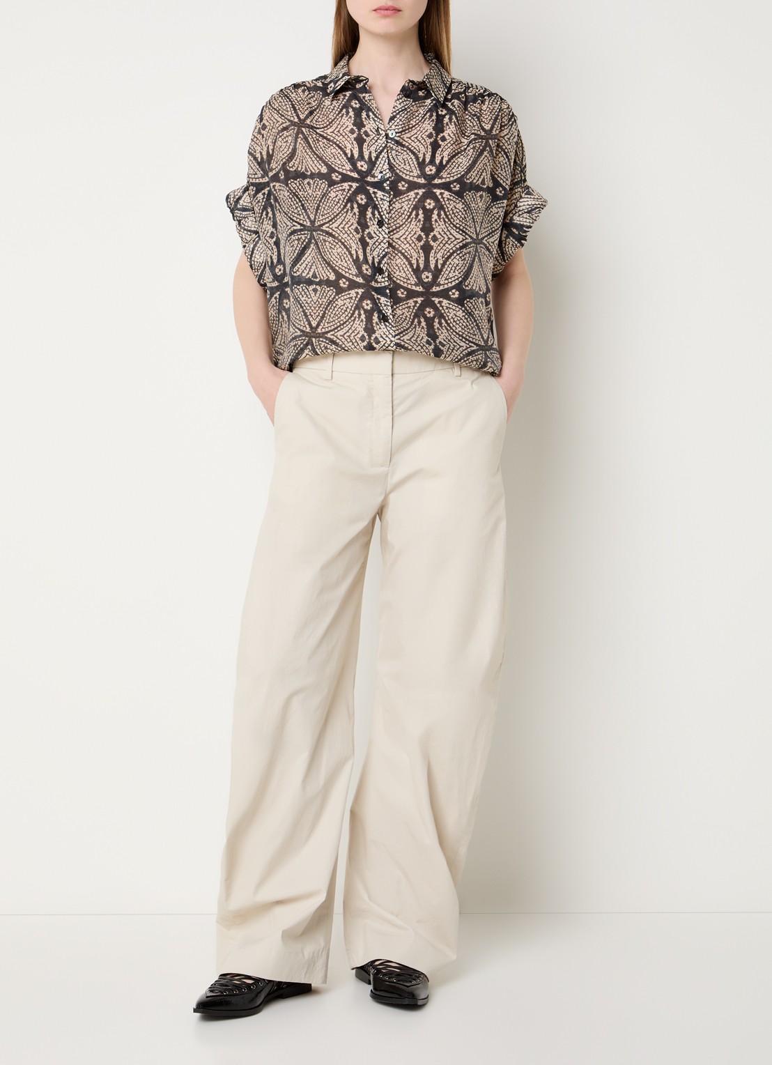 Summum Blouse met grafische print - voorkant 3 zwart