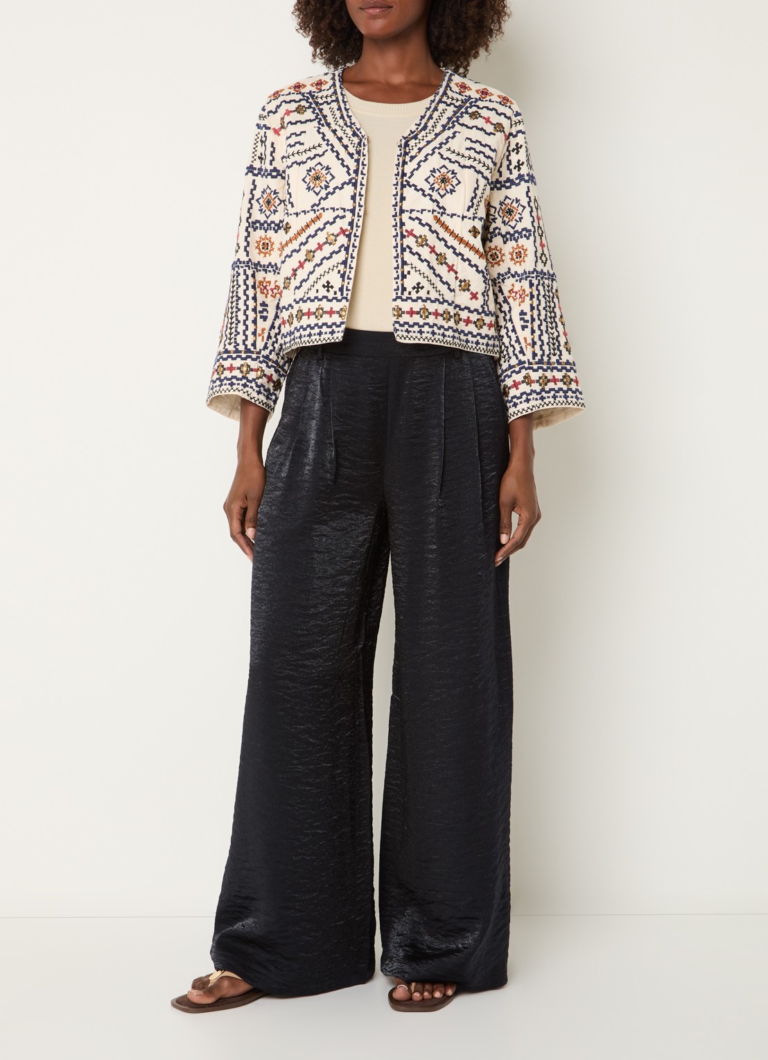 Summum Cropped jack met borduring - voorkant 2 creme