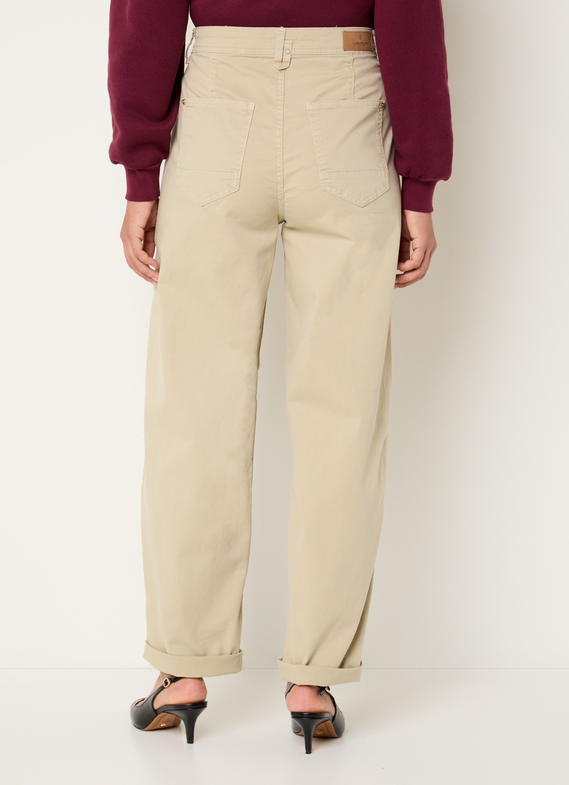 Summum High waist straight fit broek met steekzakken - achterkant beige