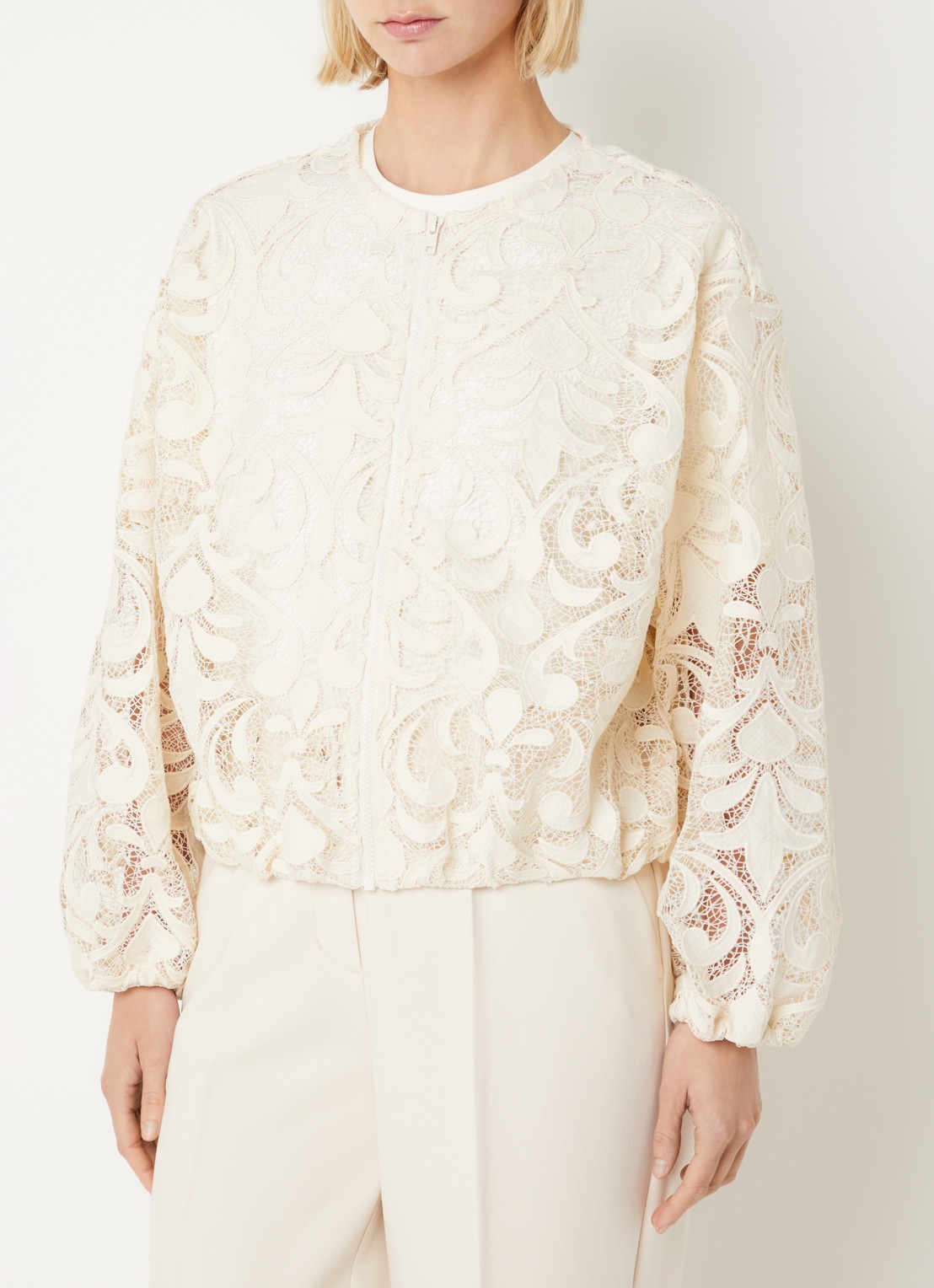 Summum Lace bomberjack van kant - detail 4 wit