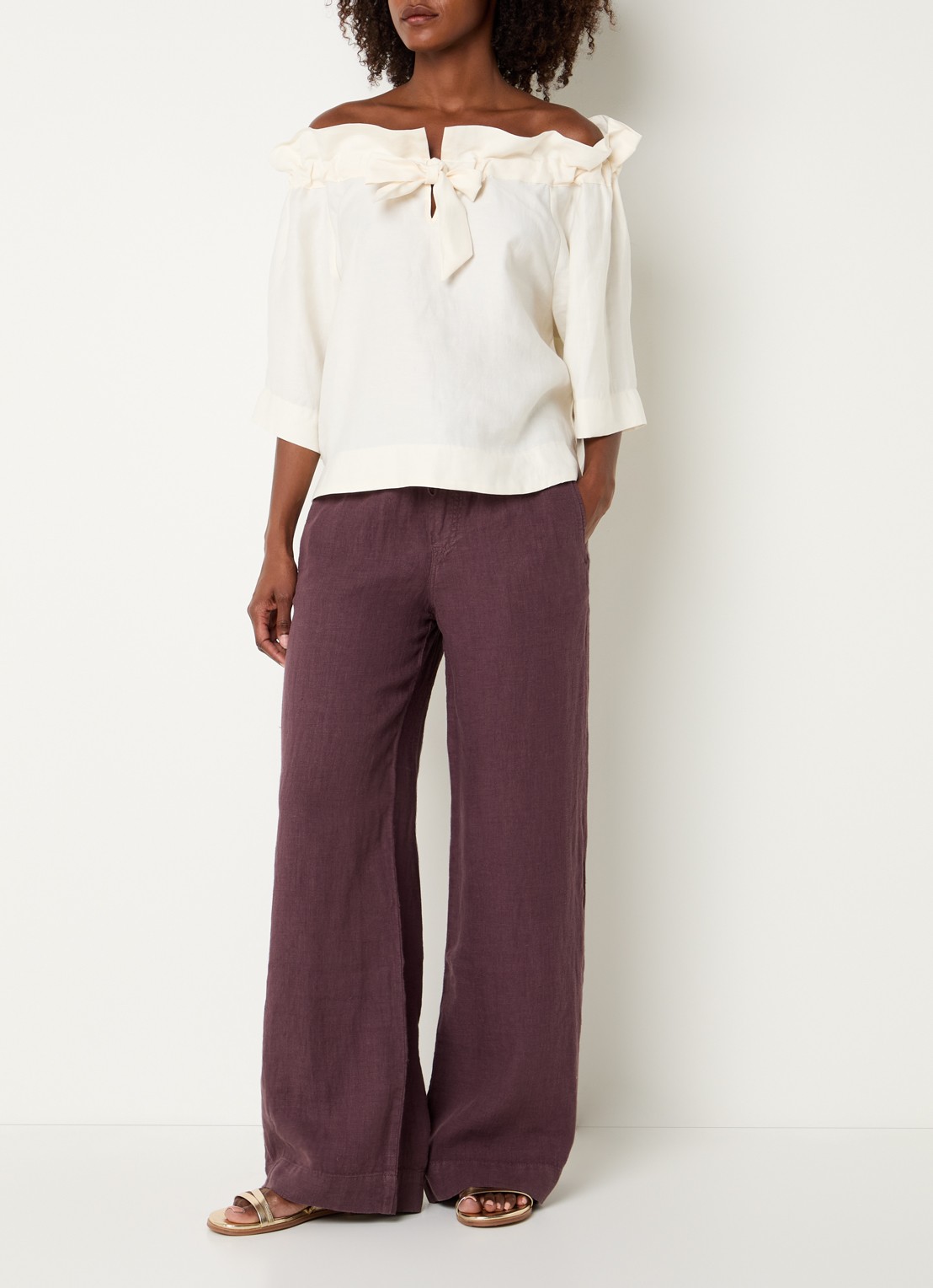 Summum Off shoulder top in linnenblend met volant - voorkant 2 gebroken wit