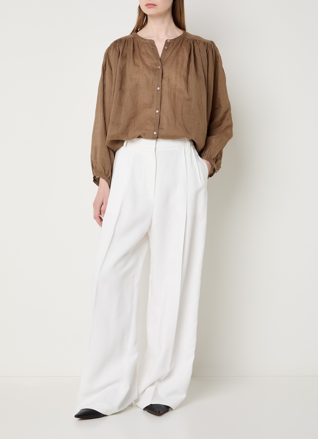 Summum Semi-transparante blouse met pofmouw - voorkant 4 bruin