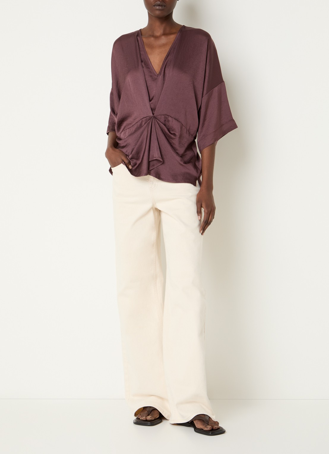 Summum Top met V-hals en gedrapeerd detail - voorkant 3 aubergine