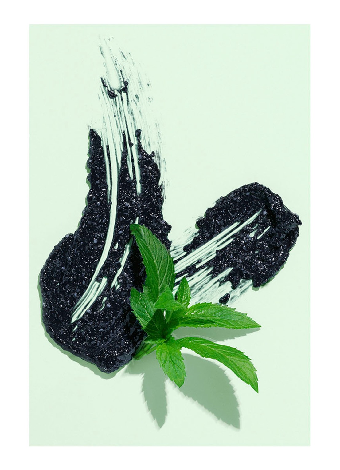 Sunday Riley Charcoal Smoothie Jelly Body Scrub - lichaamsscrub - detail 5 transparant