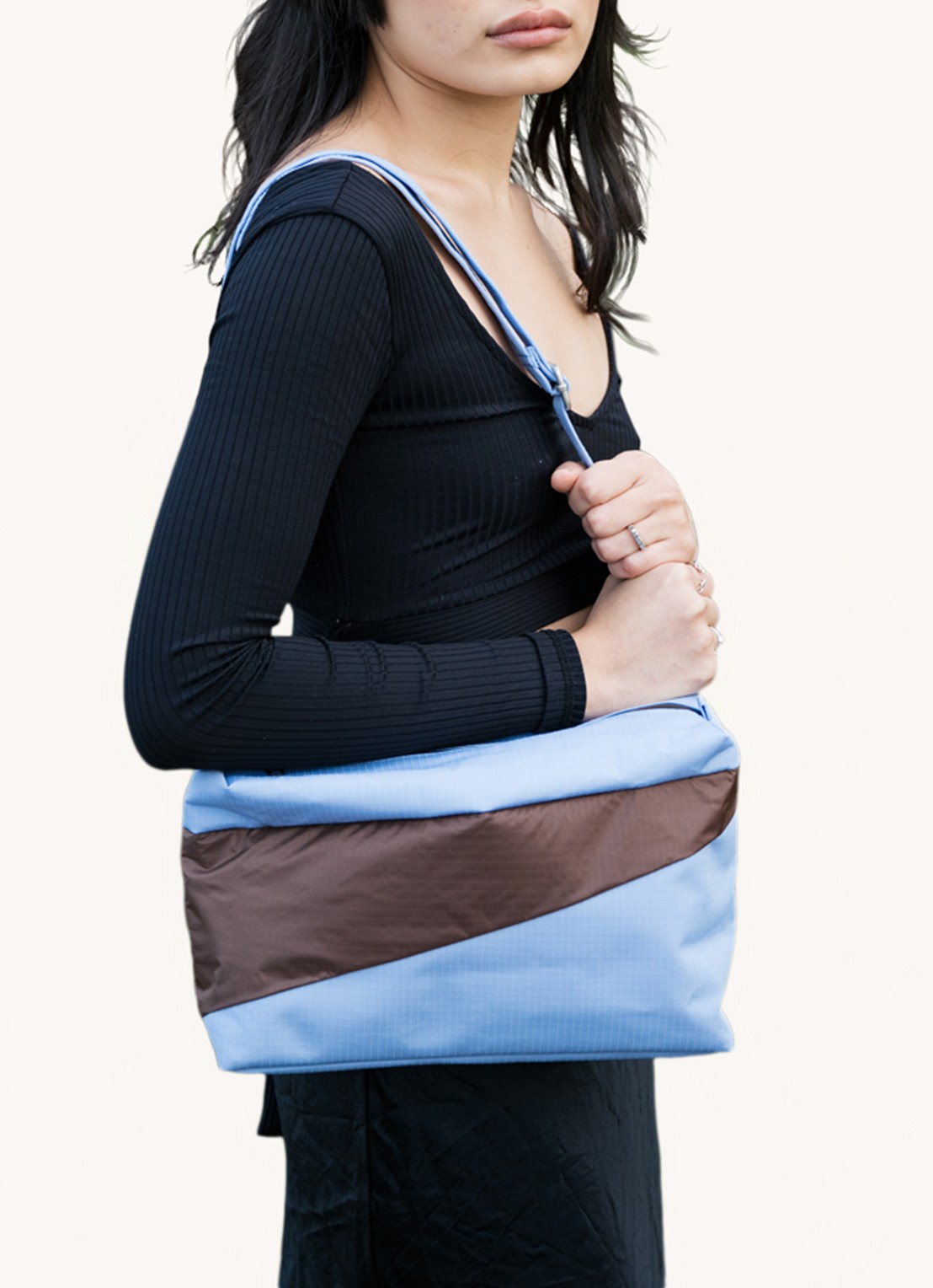 SUSAN BIJL The New Bum Bag Medium crossbodytas met waterafstotende coating - voorkant 3 lichtblauw