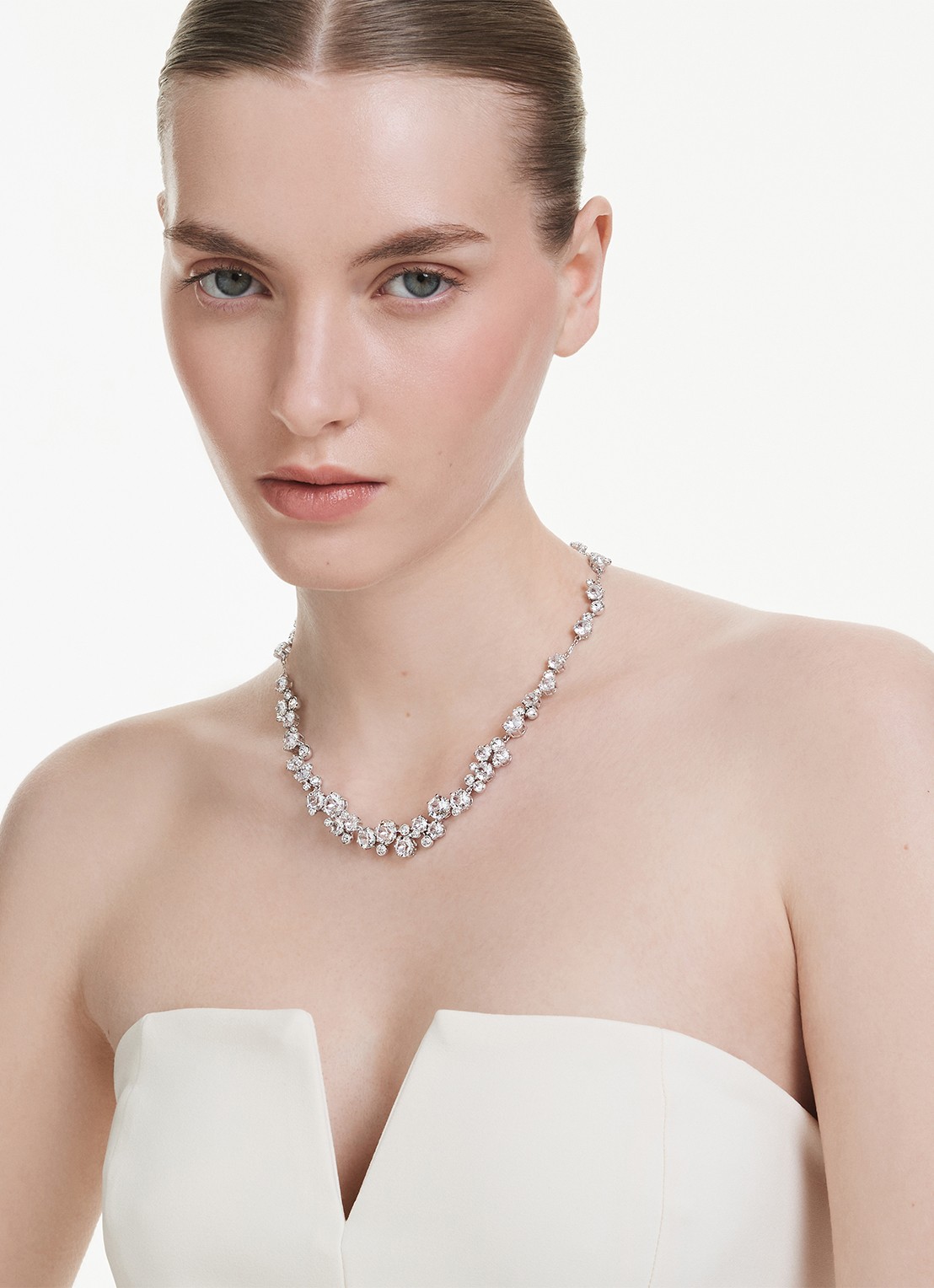 Swarovski Constella ketting met kristal - voorkant 2 zilver