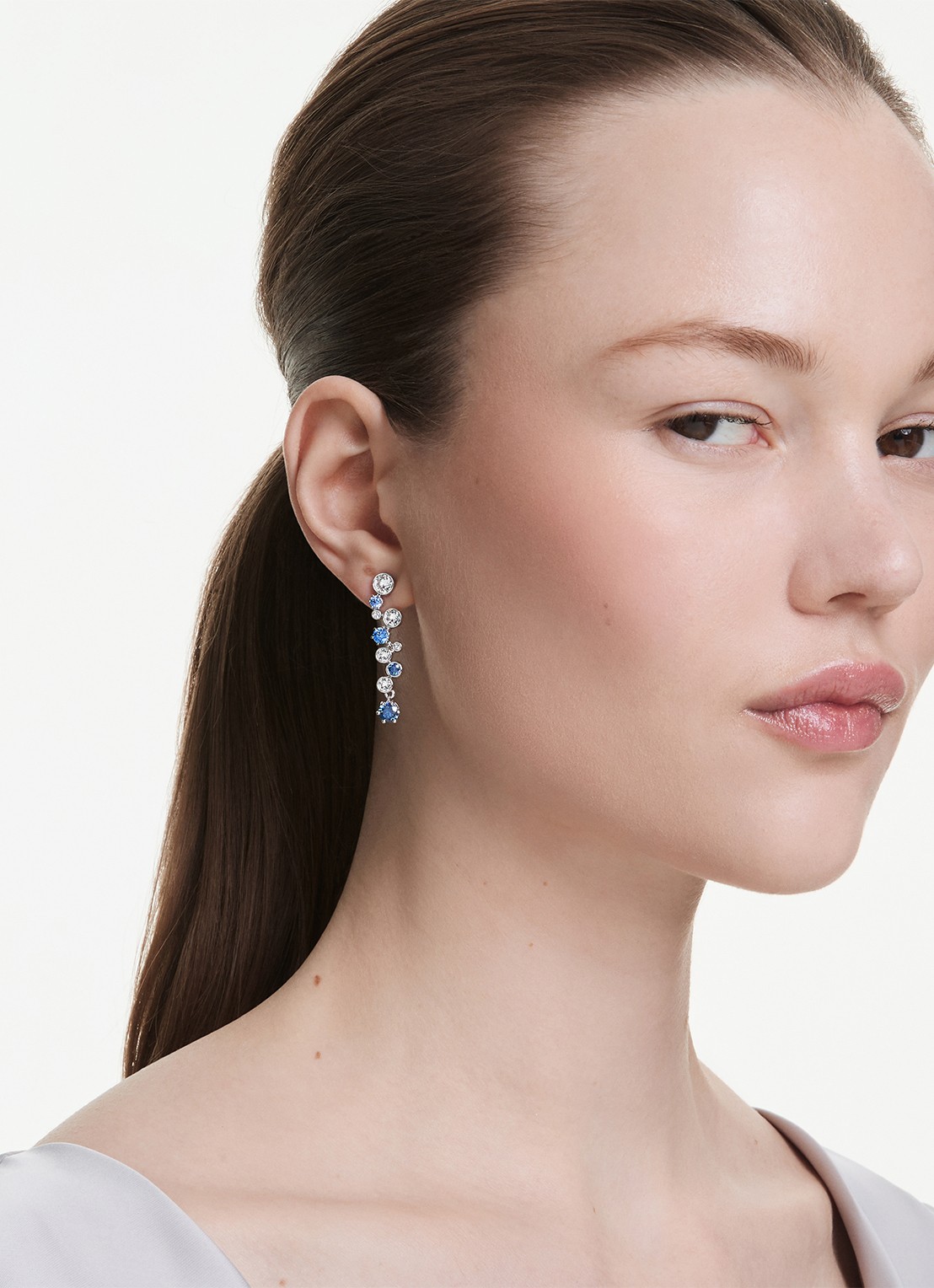 Swarovski Constella oorstekers met zirkonia - voorkant 2 zilver