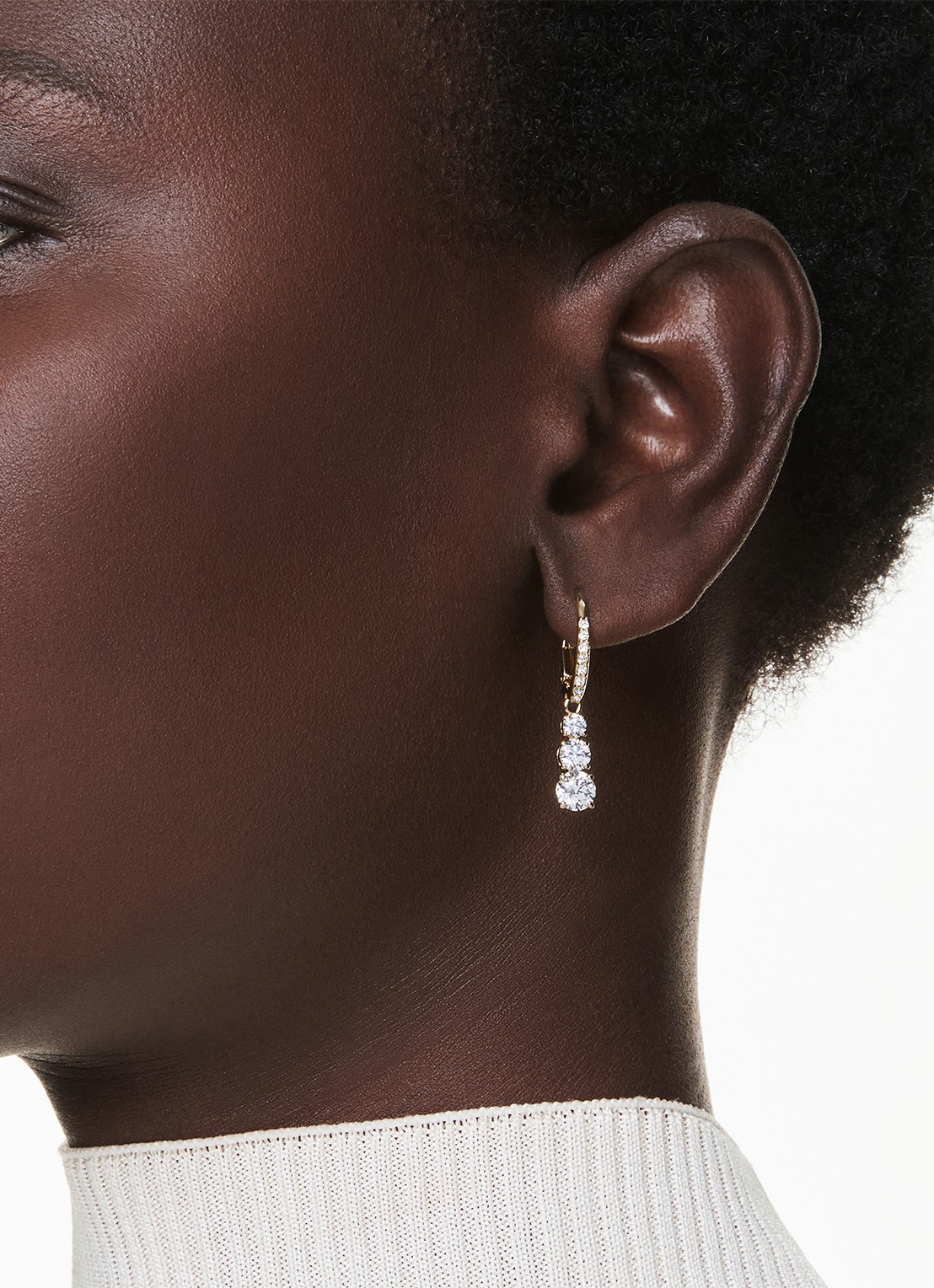 Swarovski Stilla oorringen met zirkonia - voorkant 2 goud