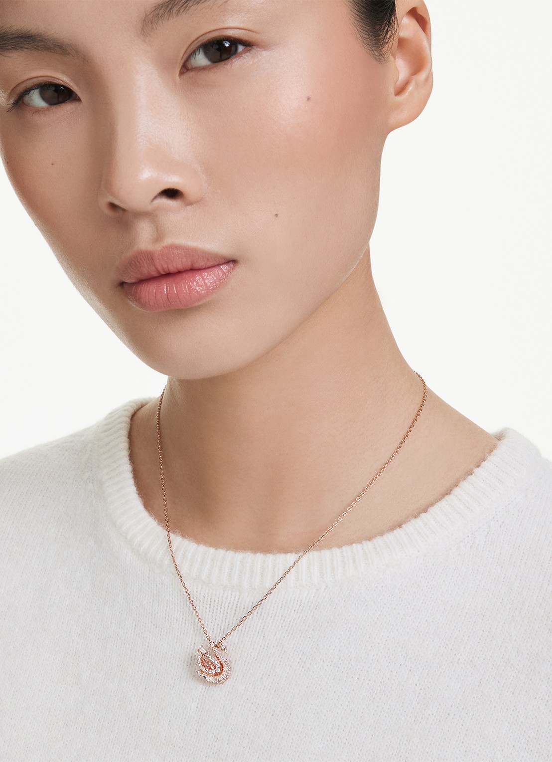 Swarovski Swan ketting met zirkonia - voorkant 6 roségoud