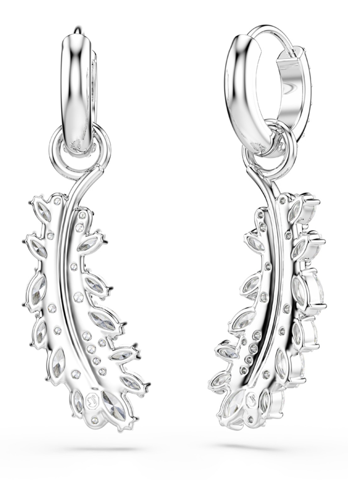 Swarovski Vienna oorringen met kristal - detail 3 zilver