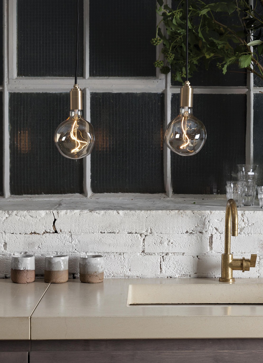 Tala LED E27 hanglamp messing - voorkant 2 koper