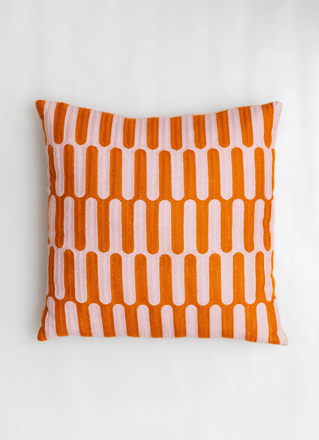Tarta Gelatina Ziggy kussensloop van  katoen 45 x 45 cm  - voorkant orange