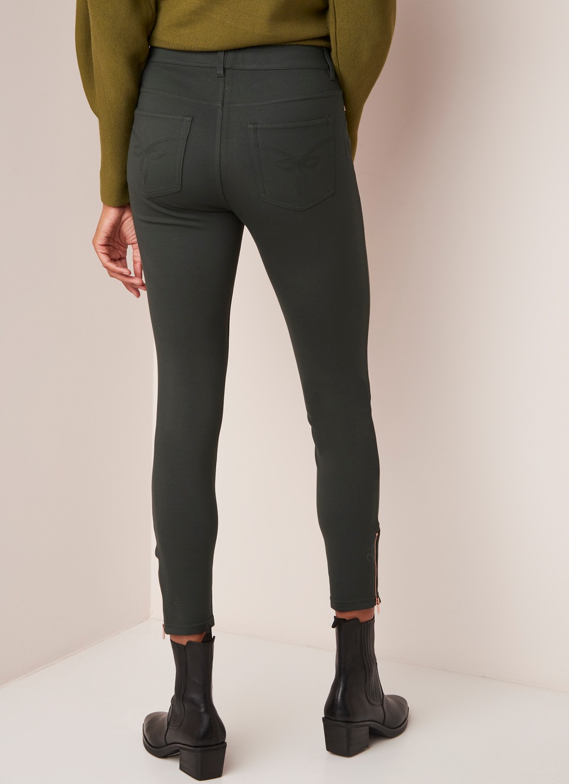 Ted Baker Fioni skinny jegging met ritsdetails - achterkant groen
