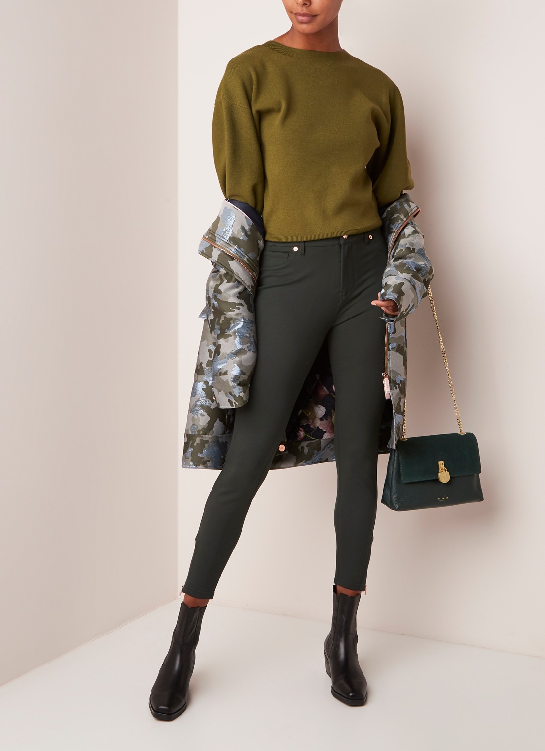 Ted Baker Fioni skinny jegging met ritsdetails - voorkant 3 groen