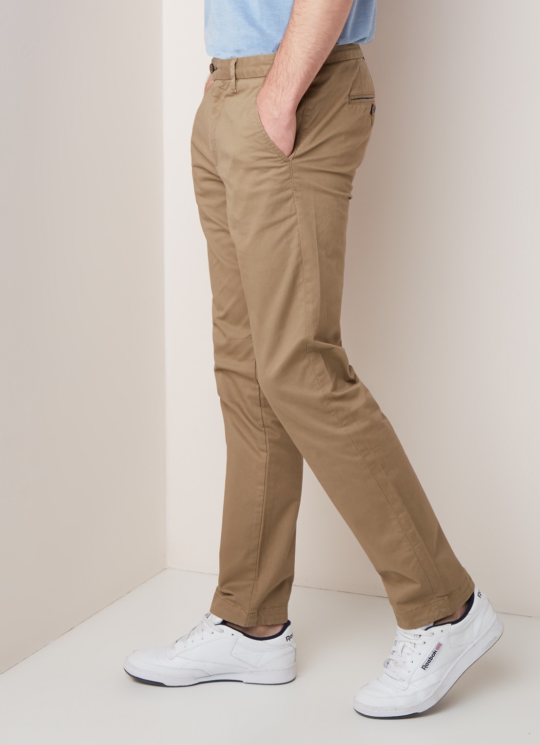 Ted Baker Seenchi classic fit chino met stretch - detail 2 beige