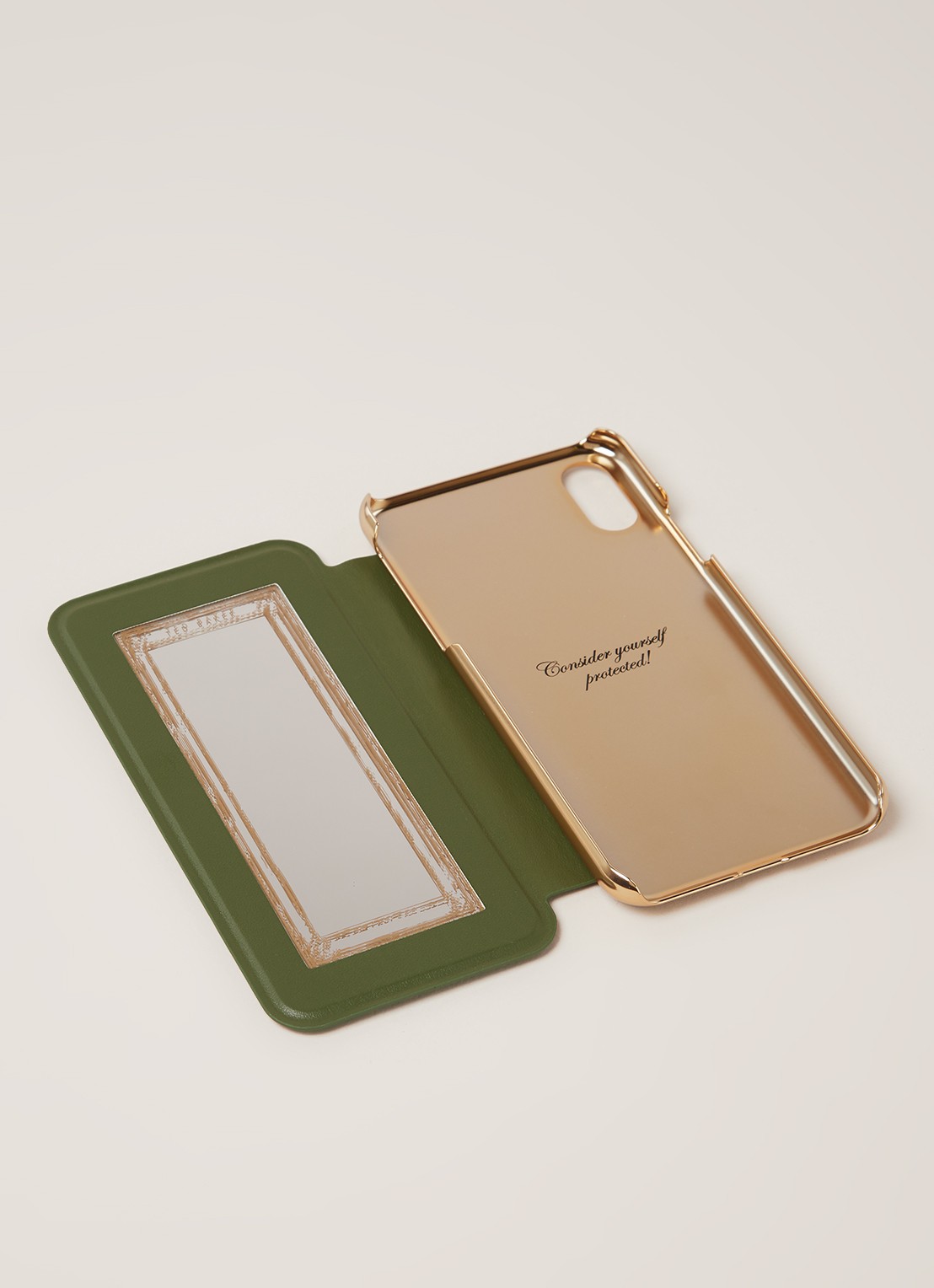 Telefoonhoes met spiegel voor iPhone X/XS  - detail khaki