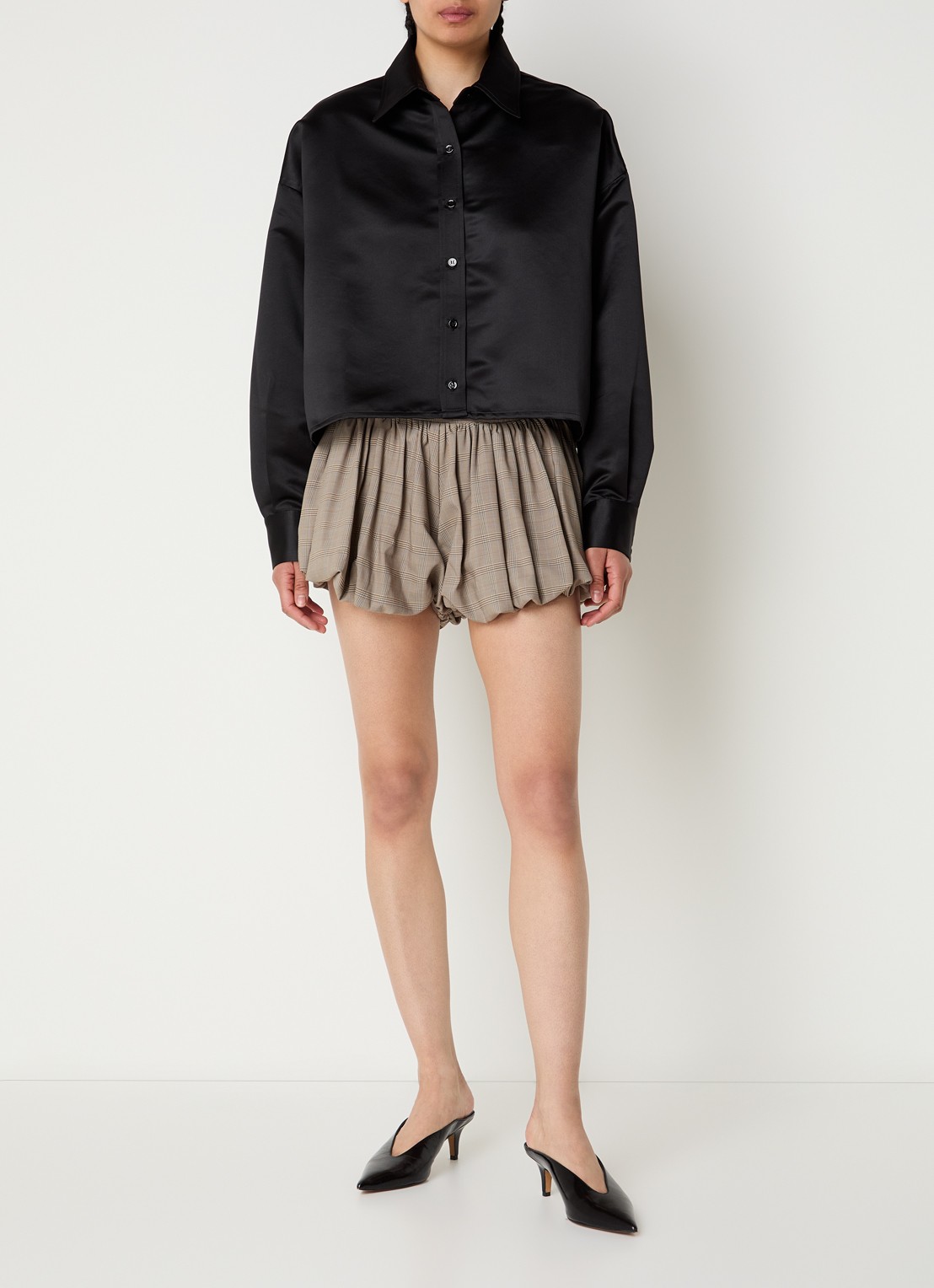 The Frankie Shop Alina high waist loose fit korte broek in wolblend met ruitdessin - voorkant 2 beige