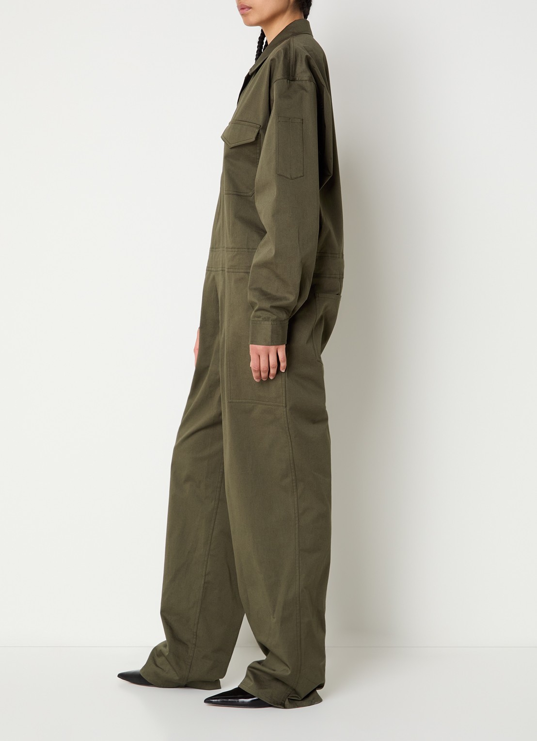 The Frankie Shop Ardea loose fit jumpsuit met steekzakken  - voorkant 4 groen