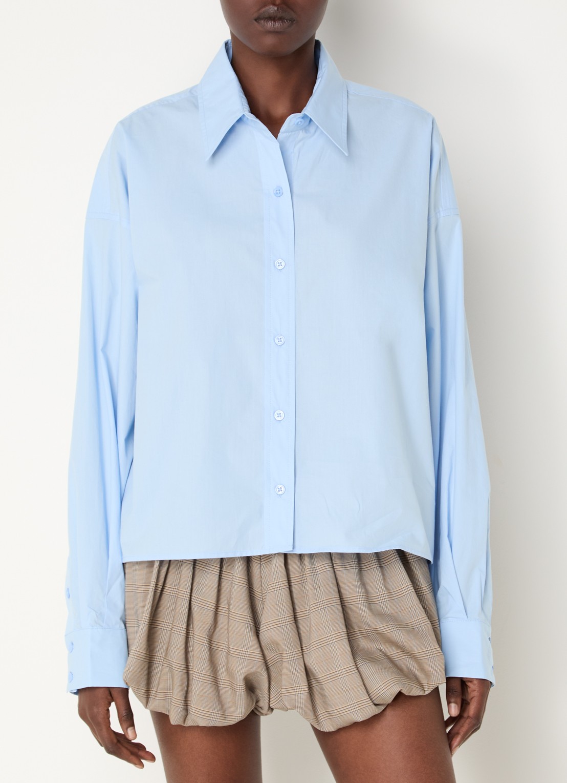 The Frankie Shop Arlen cropped blouse - detail blauw