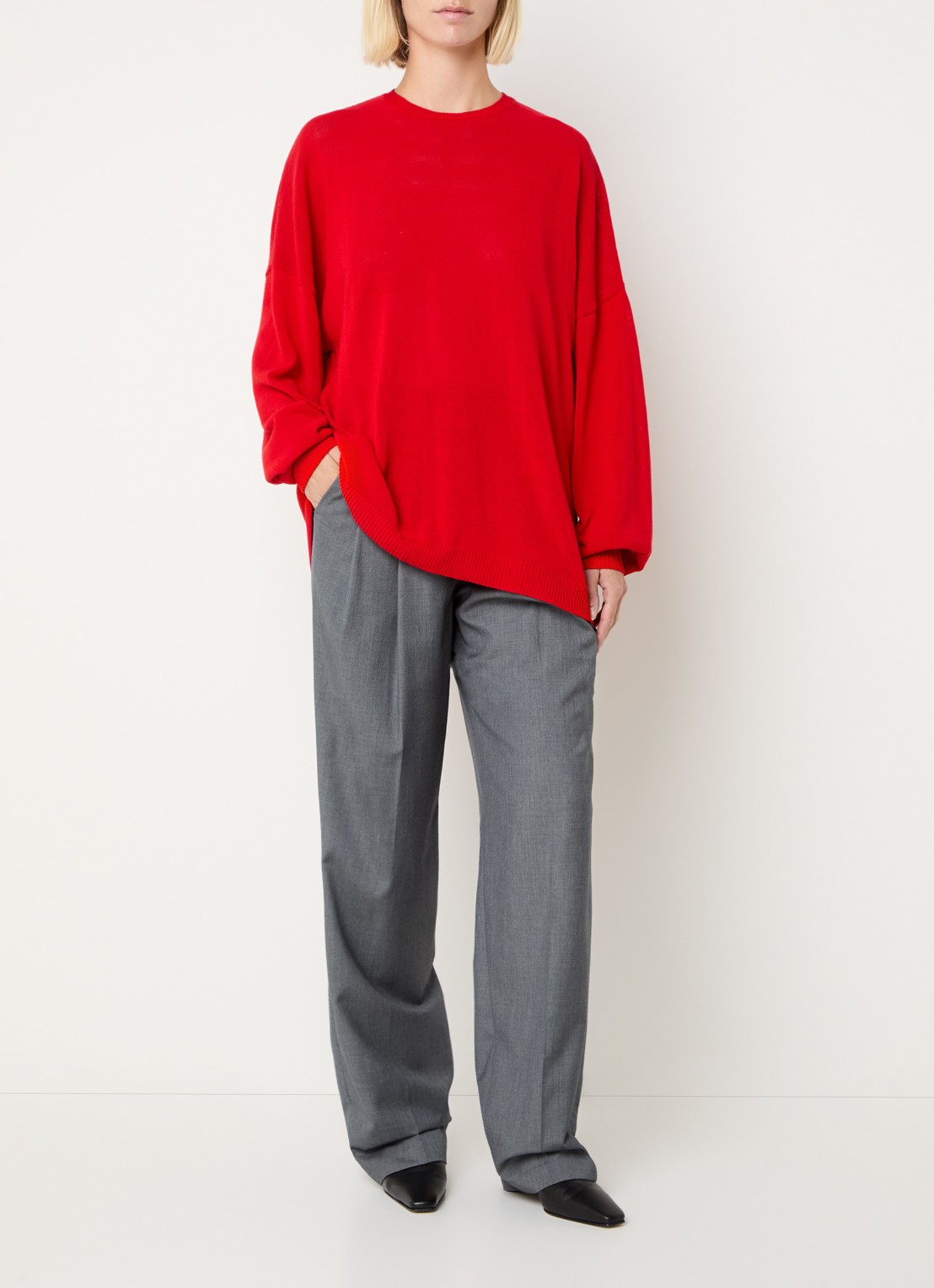 The Frankie Shop Basel oversized fijngebreide trui met ronde hals - voorkant 3 rood