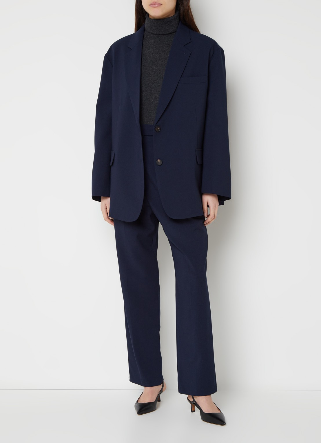 The Frankie Shop Bea high waist straight leg pantalon met steekzakken - voorkant 2 blauw