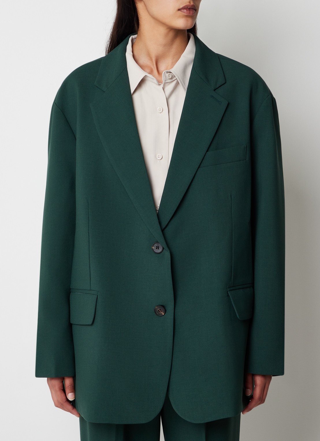 The Frankie Shop Bea oversized blazer met klepzakken - detail 2 groen