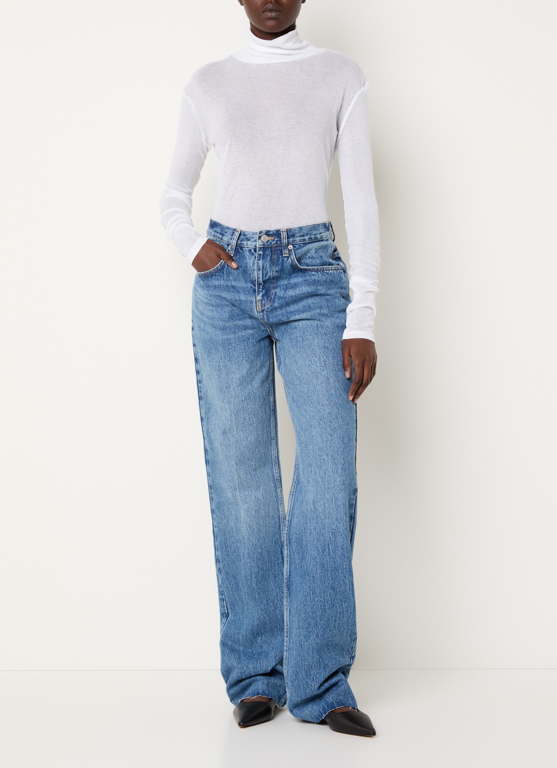 The Frankie Shop Dalston high waist loose fit jeans met lichte wassing - voorkant 2 indigo