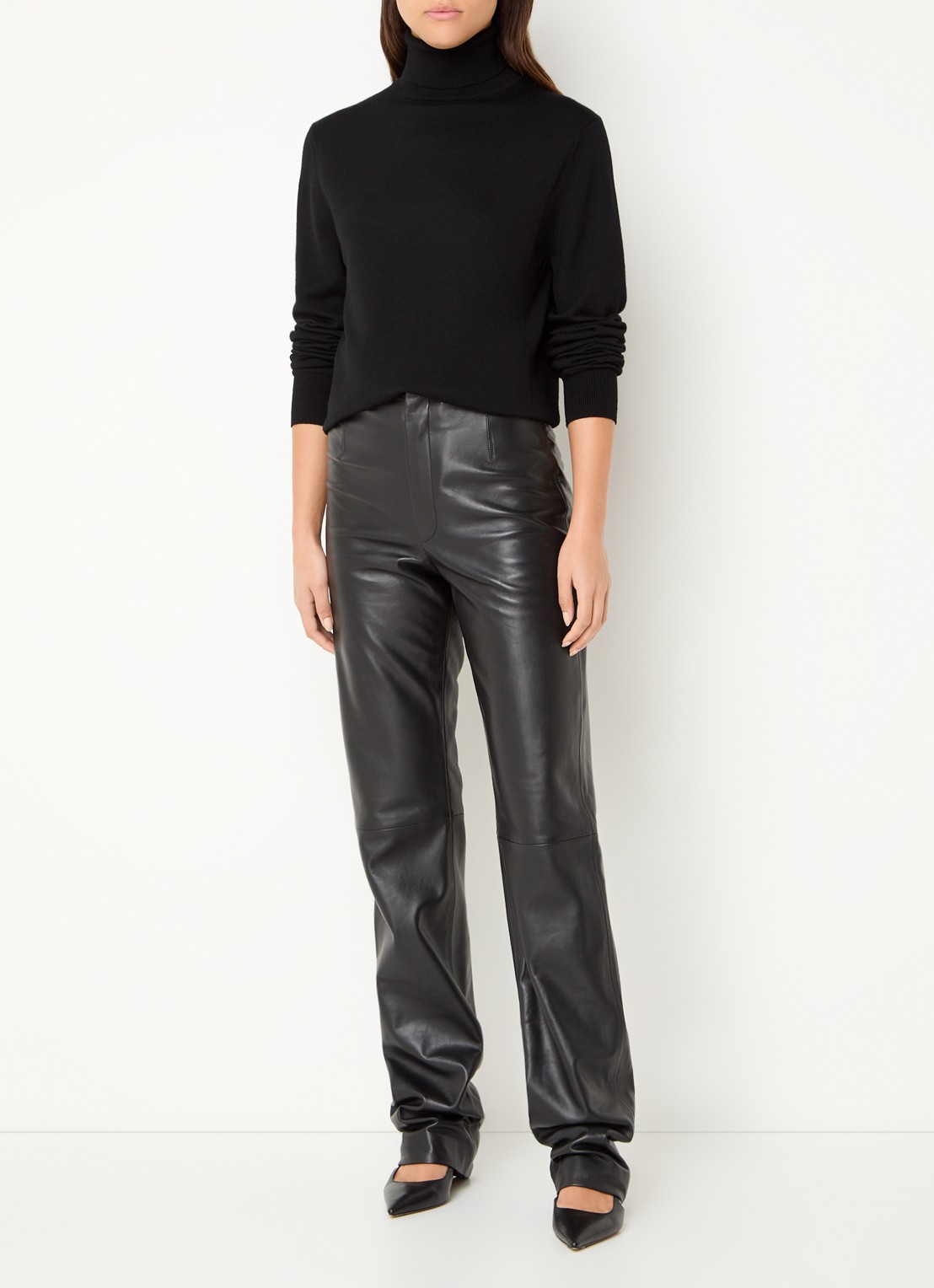 The Frankie Shop Eve fijngebreide coltrui van merino wol - voorkant 4 zwart