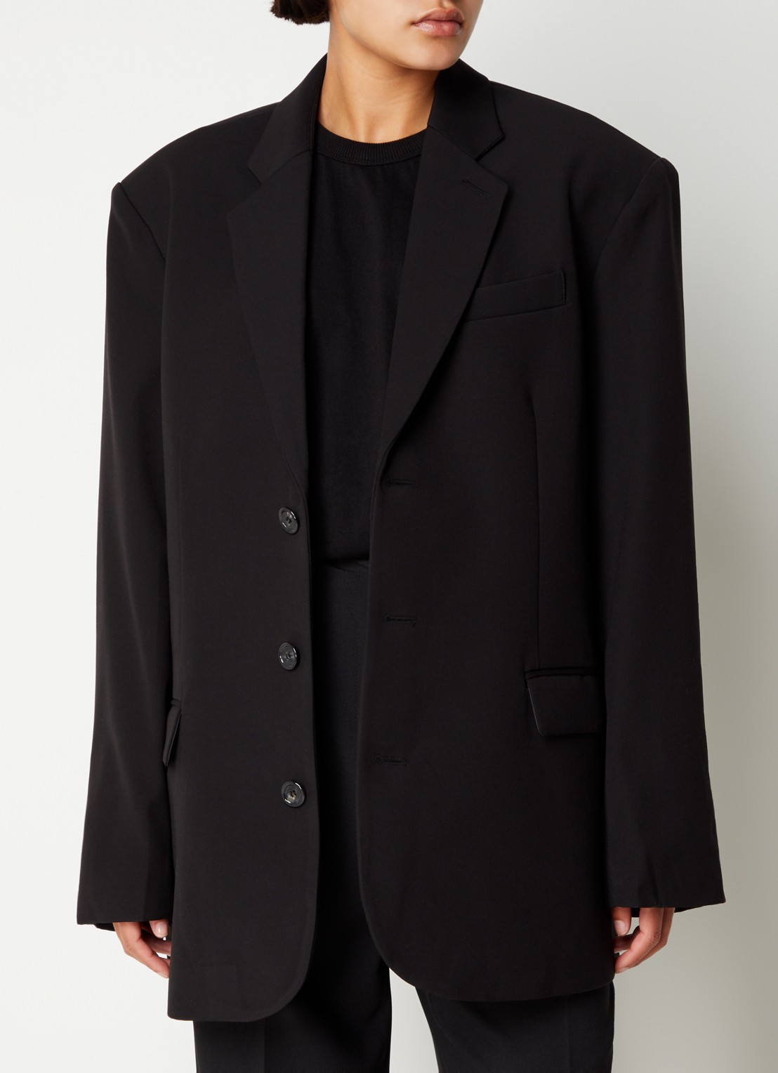 The Frankie Shop Gelso oversized blazer met klepzakken  - detail zwart