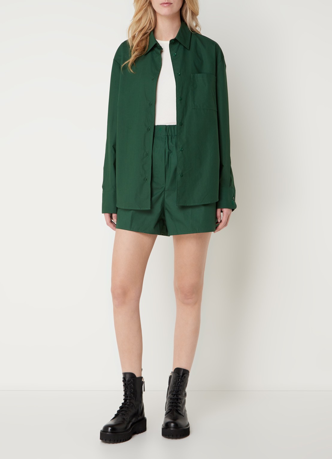 The Frankie Shop Liu high waist wide fit korte broek met elastische band - voorkant 2 groen
