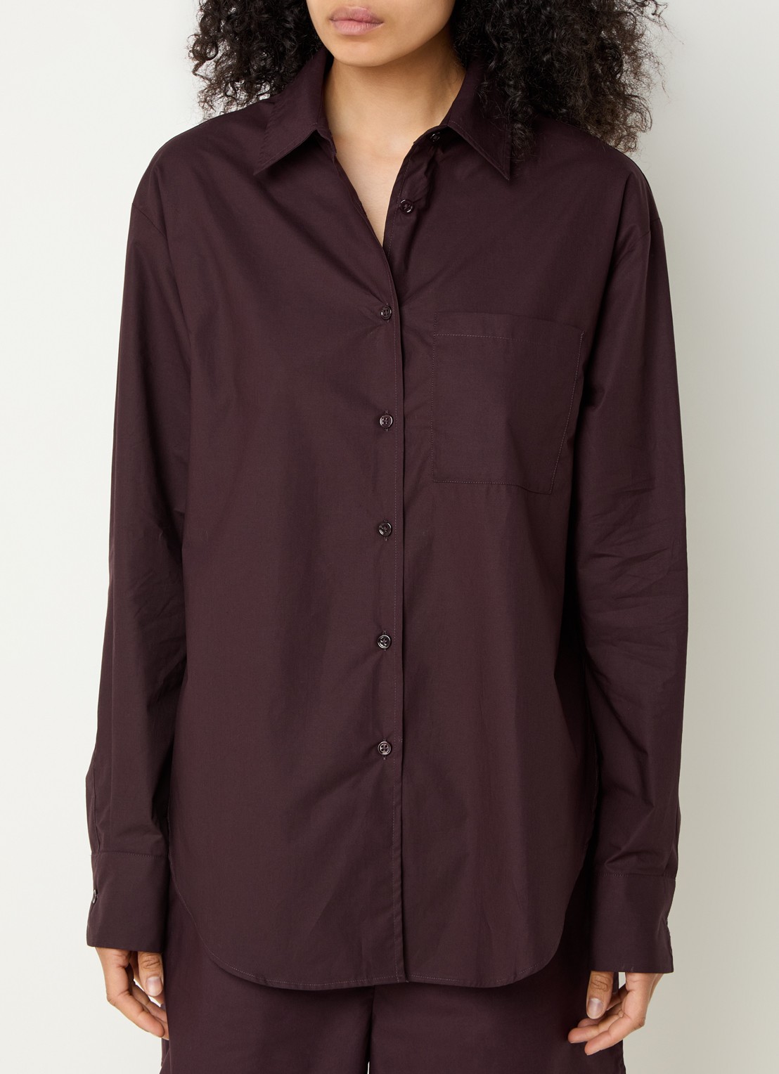 The Frankie Shop Lui blouse van  katoen met borstzak - detail 4 aubergine