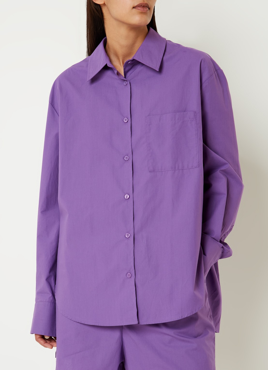 The Frankie Shop  Lui oversized blouse met borstzak  - detail 2 paars