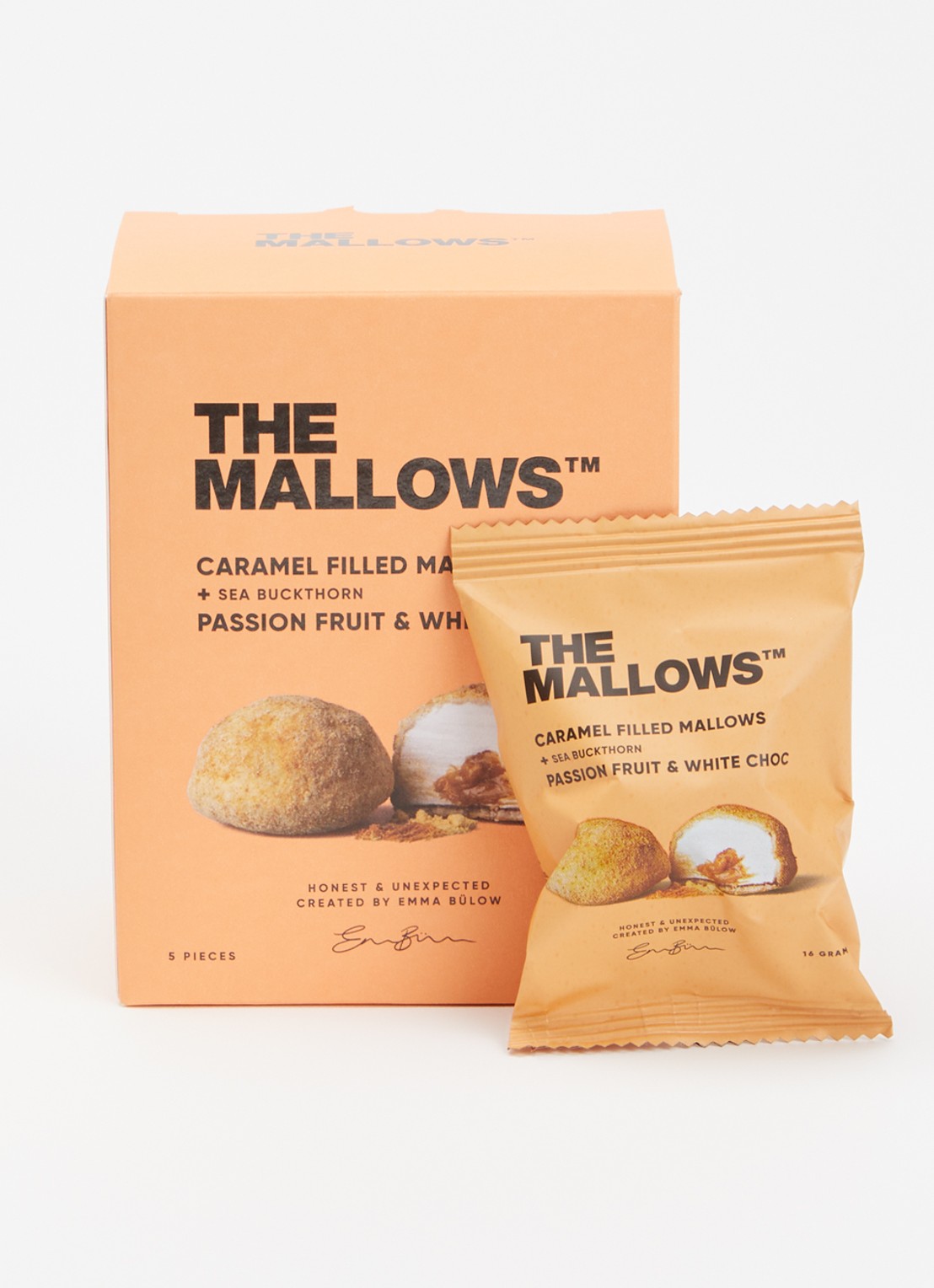 The Mallows Caramel Filled Mallows passievrucht en witte chocolade 80 gram - voorkant 2 orange