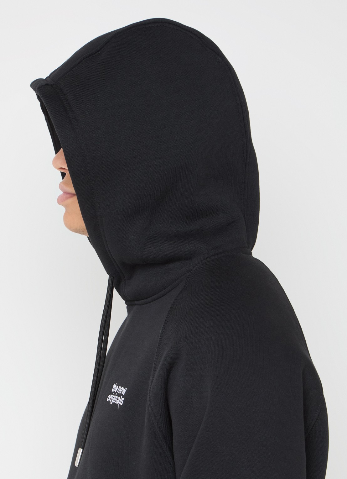 The New Originals Catna hoodie met logo- en backprint - detail 5 zwart