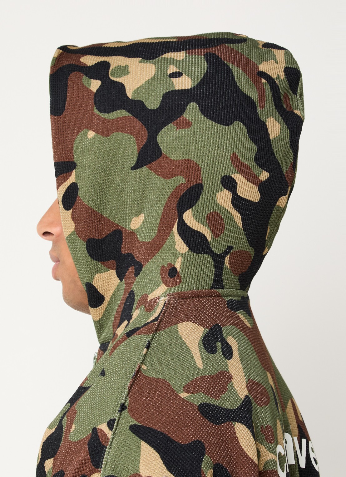 The New Originals Catna sweatvest met camouflageprint - detail 2 beige