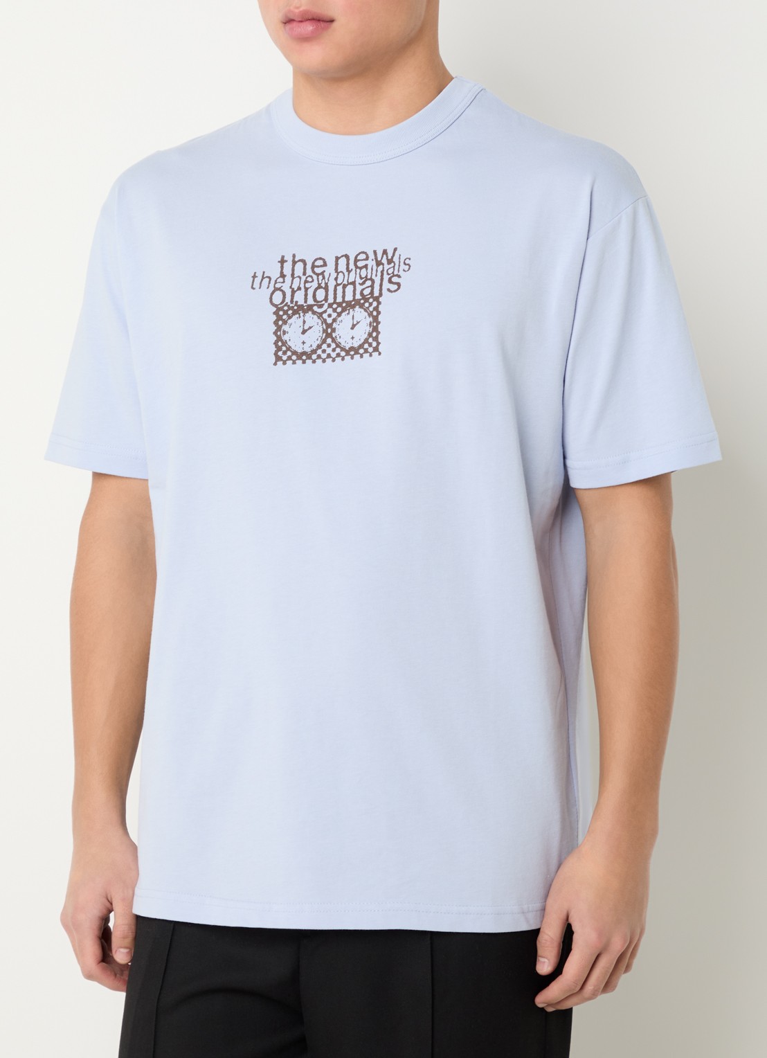 The New Originals Checkmate T-shirt met logo- en backprint - achterkant 2 lichtblauw