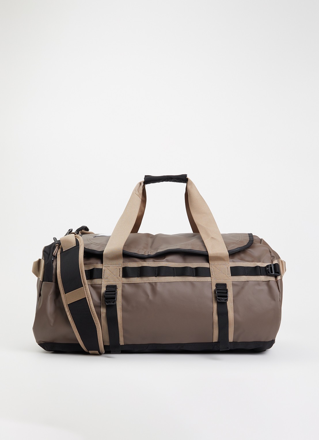The North Face Base Camp duffel M weekendtas met verstelbare schouderriem  - voorkant 3 bruin