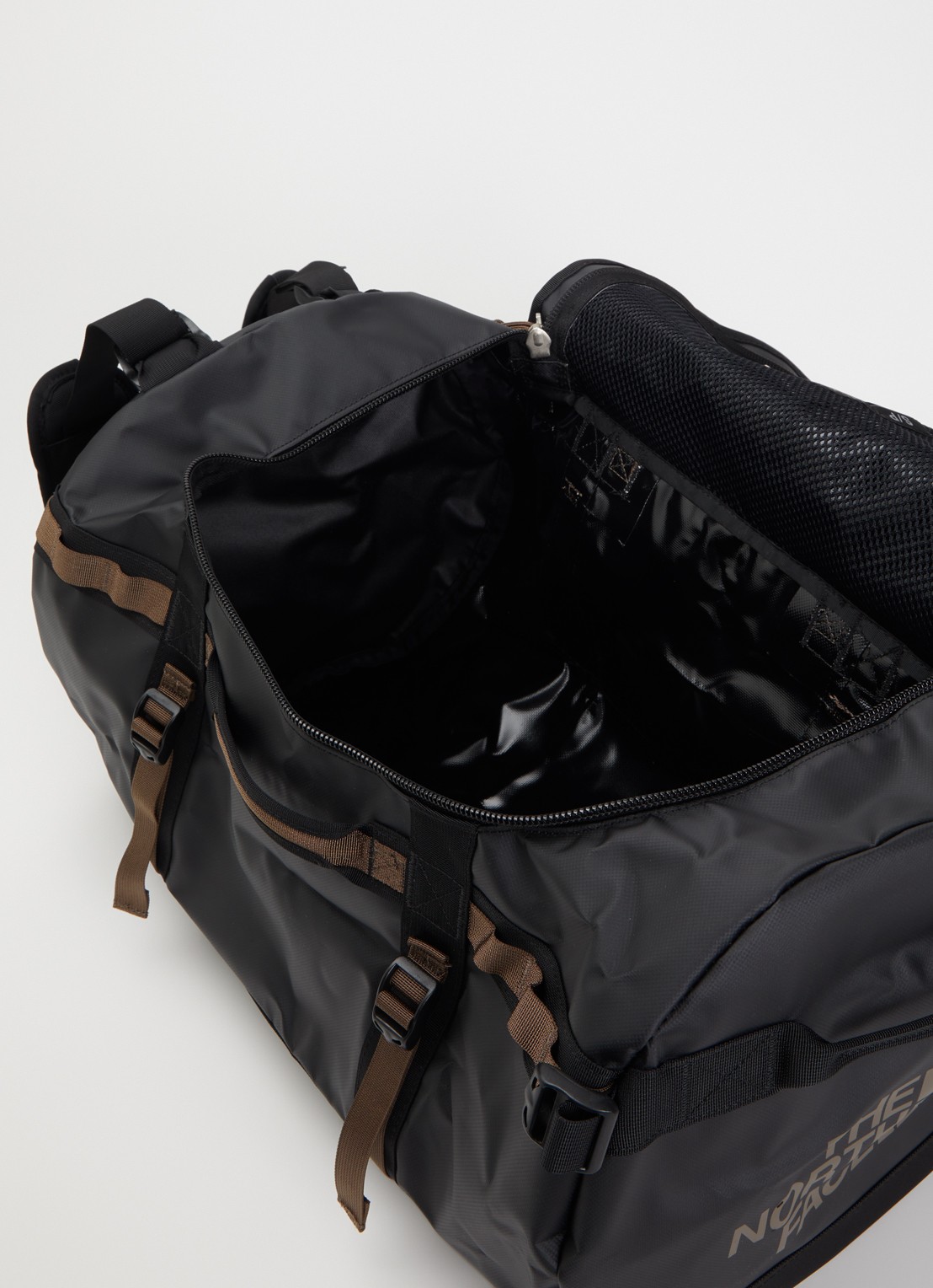 The North Face Base Camp Duffel S weekendtas met verstelbare schouderriem - detail 3 zwart