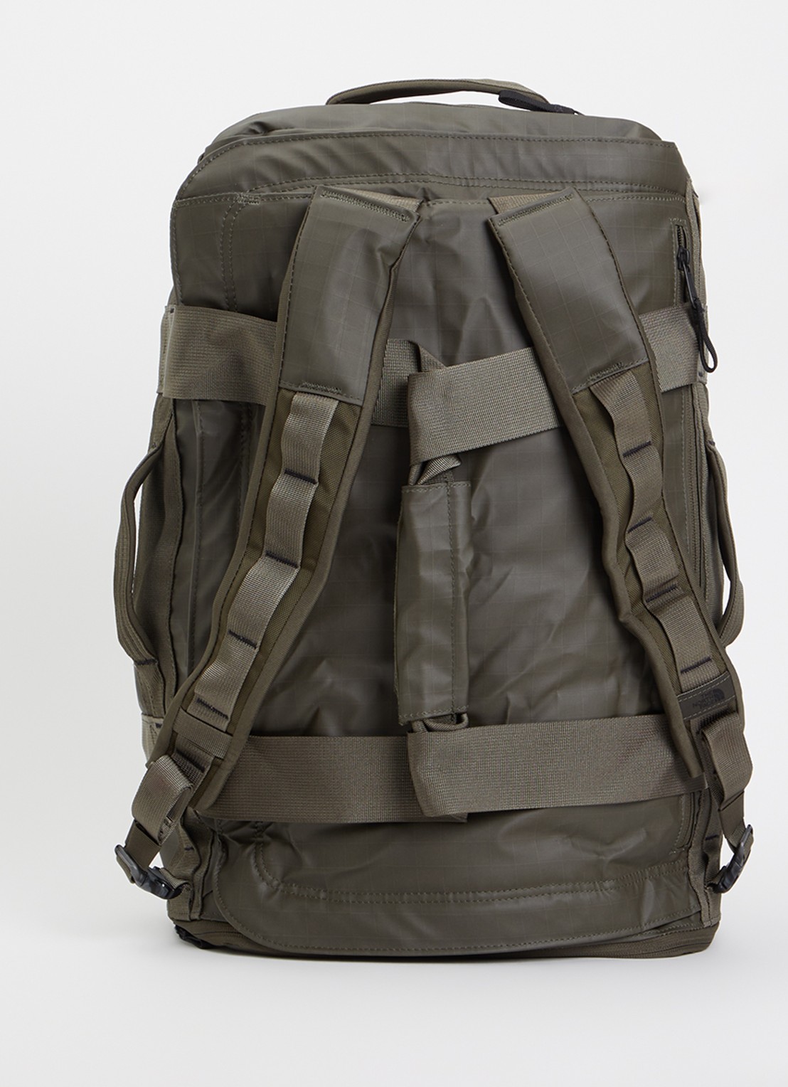 The North Face Base Camp Voyager 42L weekendtas met 15 inch laptopvak - achterkant 3 legergroen