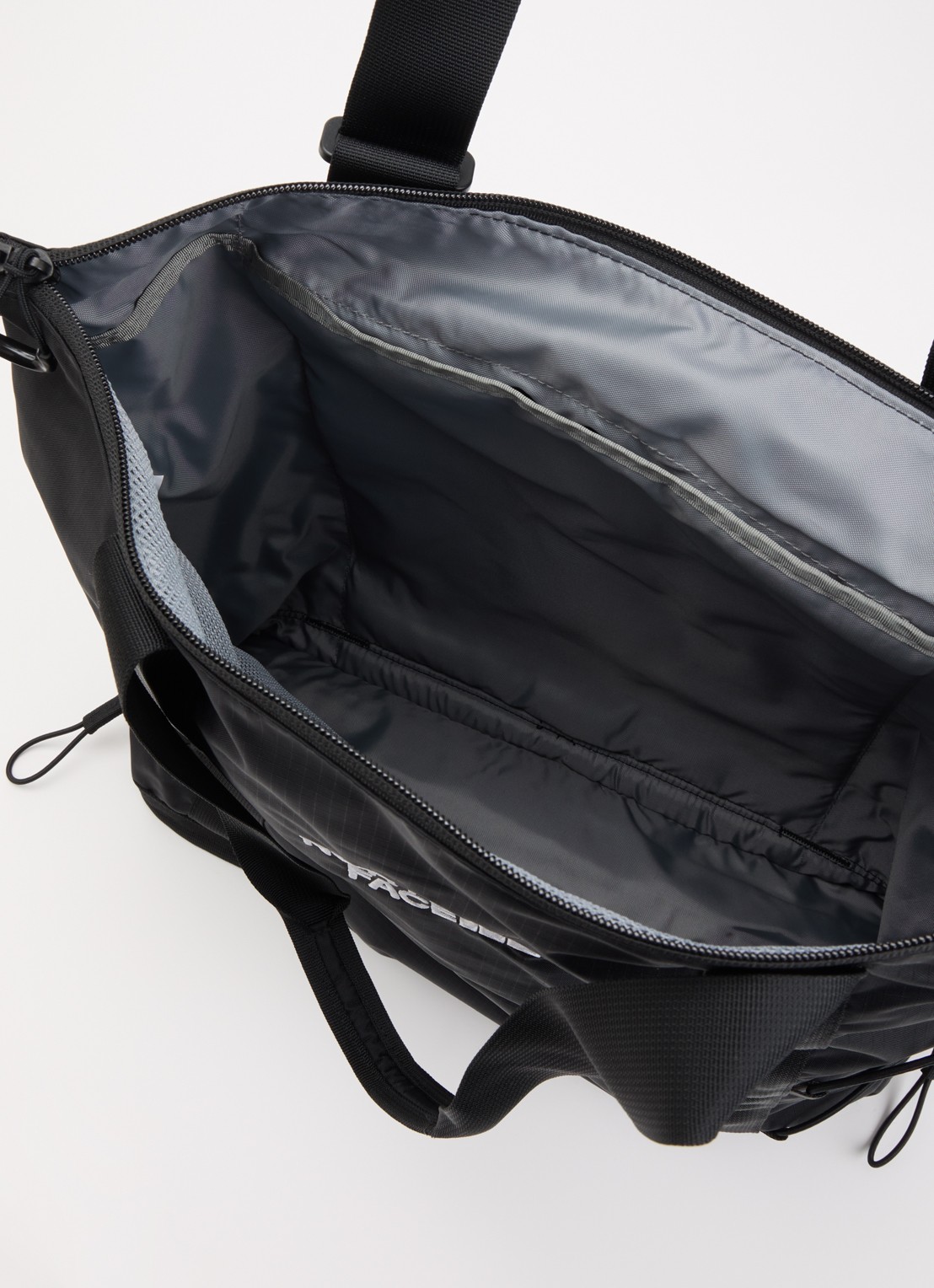 The North Face Borealis schoudertas met 16 inch laptopvak - detail 2 zwart