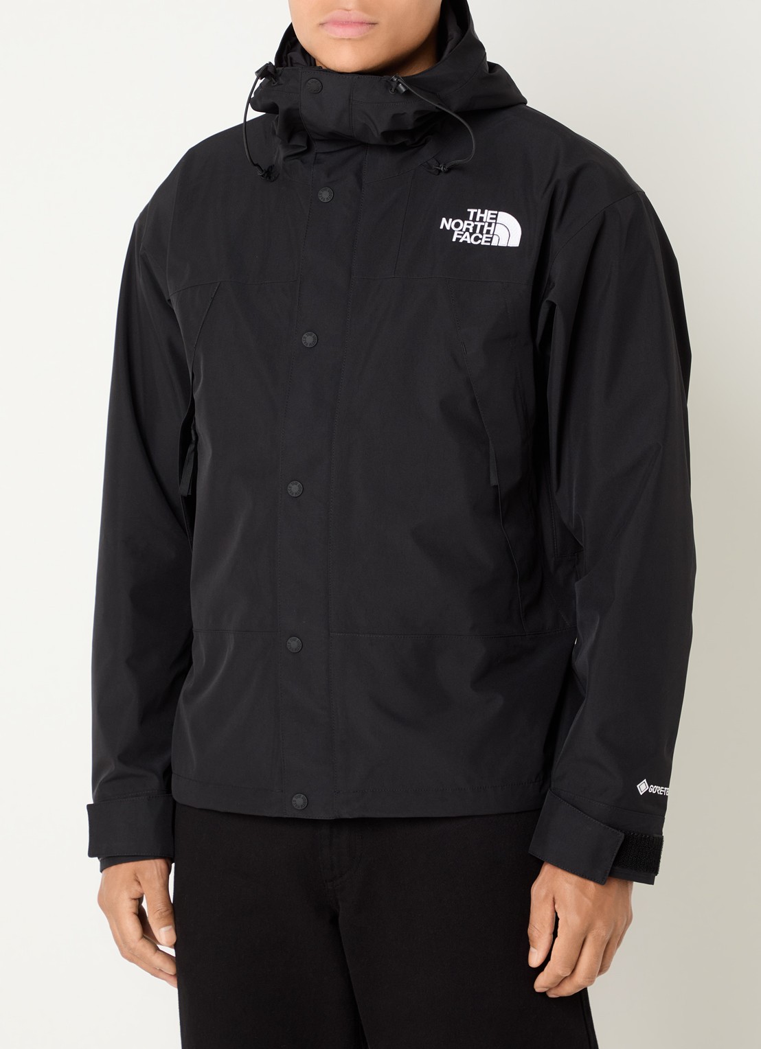 The North Face Gtx windjack met capuchon en ritszakken - detail 2 zwart