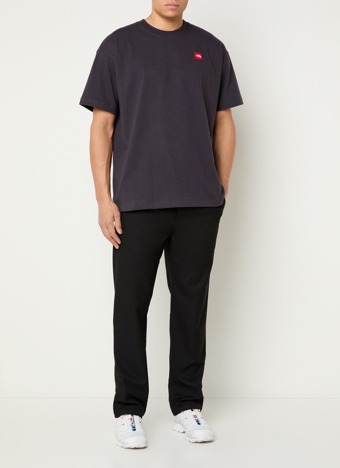 The North Face Redbox T-shirt met logo - voorkant 2 antraciet