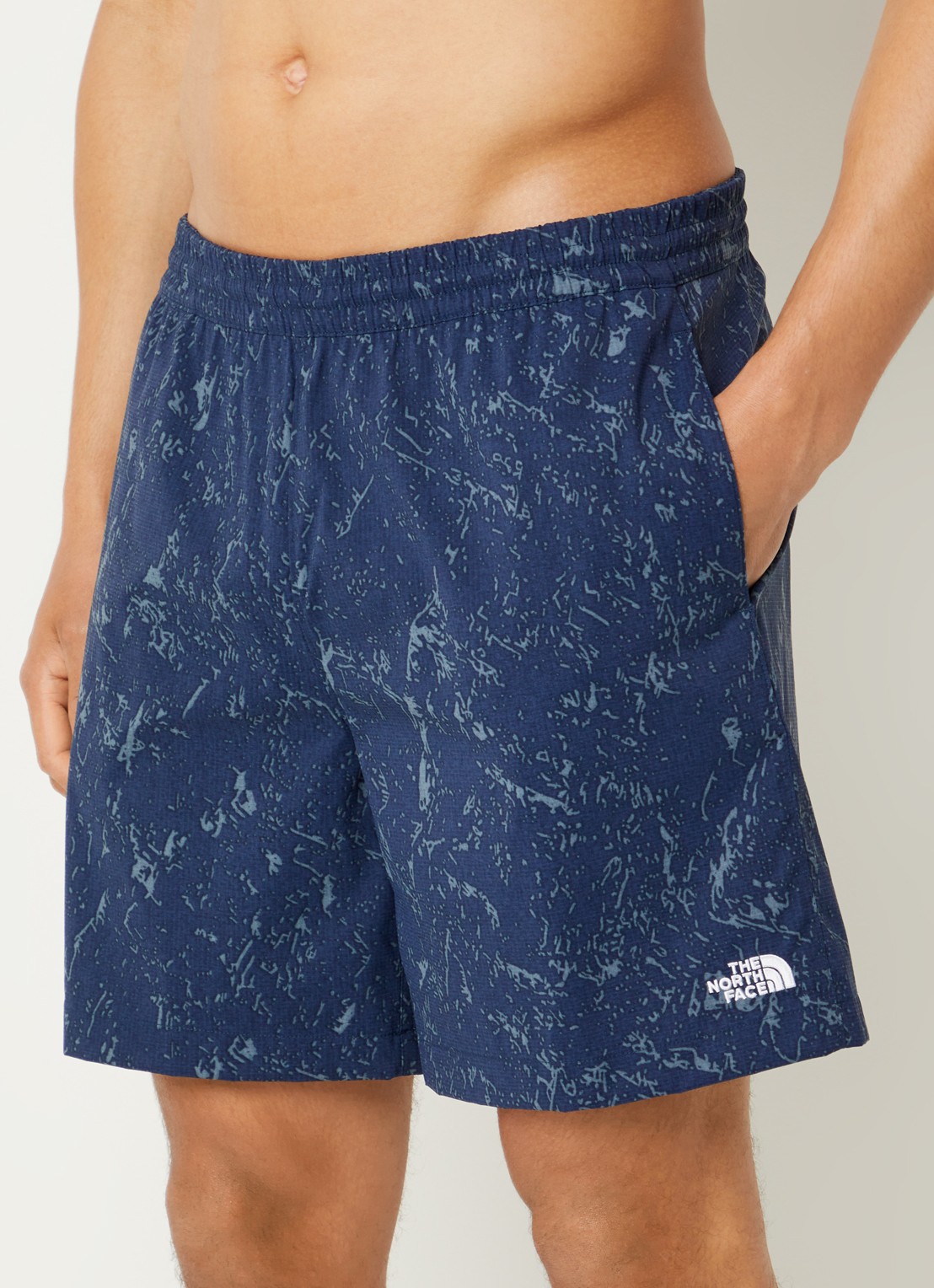 The North Face Straight fit korte broek met print en steekzakken - detail 2 donkerblauw