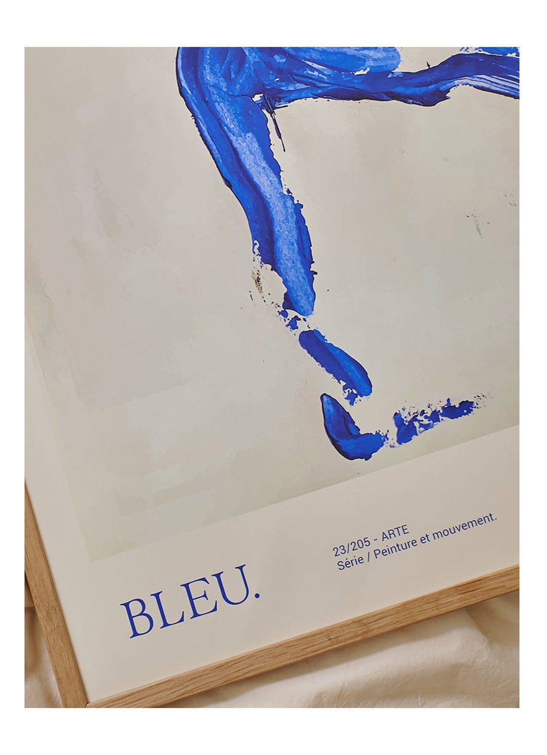 THE POSTER CLUB Caro Bleu, Lucrecia Rey print - detail 3 beige