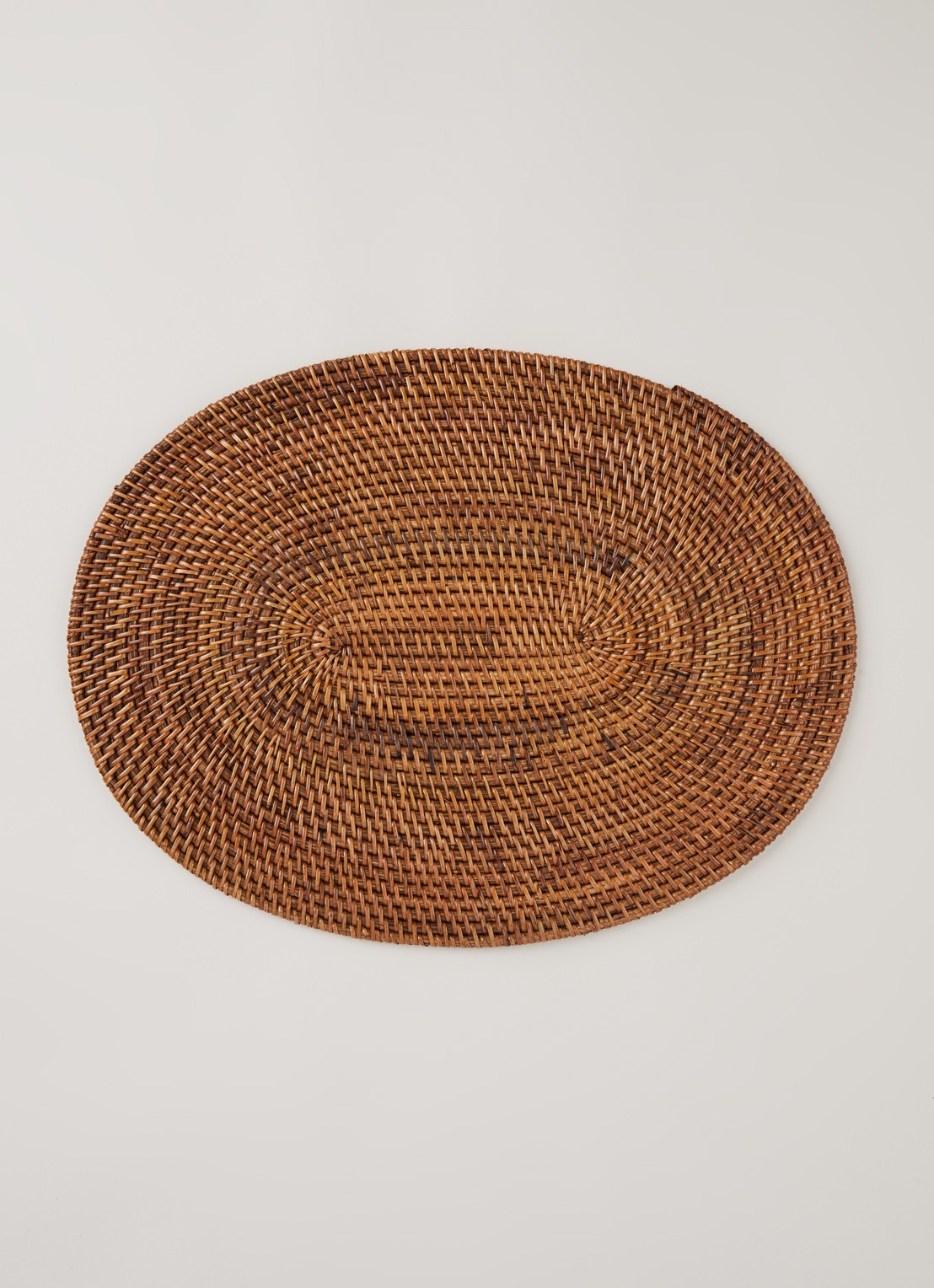 Tiseco Placemat van rotan 40 x 30 cm - voorkant 2 bruin