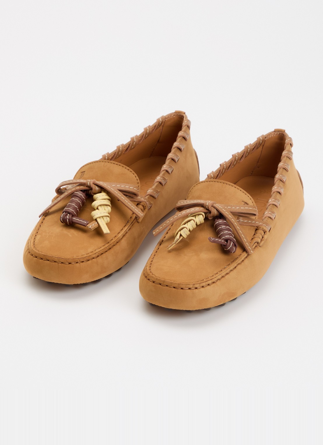 Tod's Gommino 22L mocassin van suède met gevlochten details - detail 3 camel
