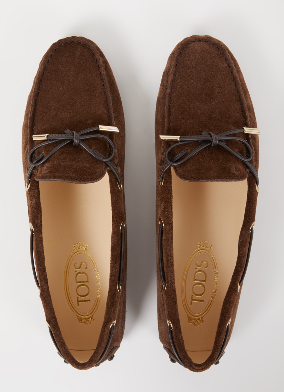 Tod's Gommino Driving bootschoen van suède - detail 2 donkerbruin