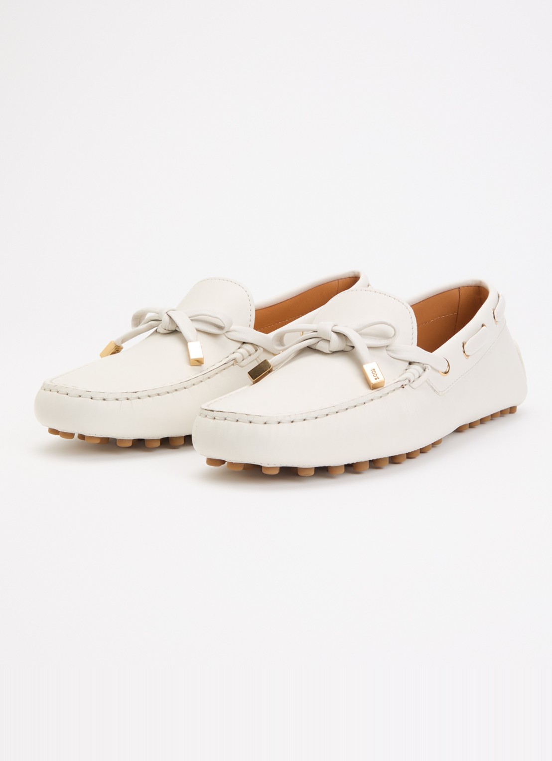 Tod's Gommino mocassin van kalfsleer - detail 3 gebroken wit